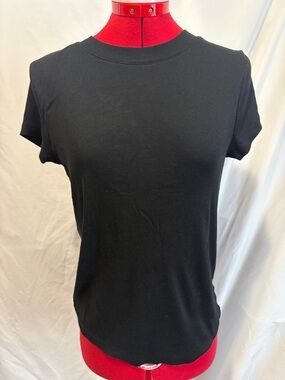 a new day Black Short Sleeve Crewneck Tee